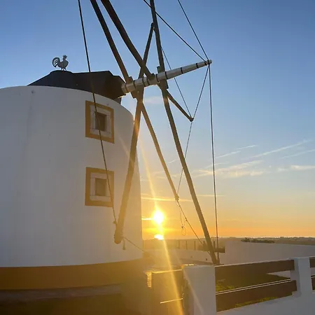 Moinho Do Avo Joao Santa Barbara (Lisbon)